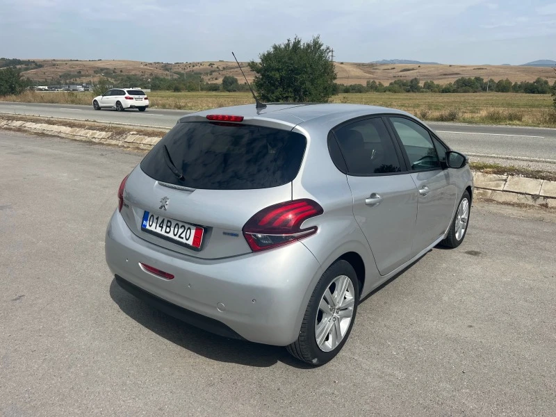 Peugeot 208 1.6 HDI STULE Разпродажба, снимка 4 - Автомобили и джипове - 46355221