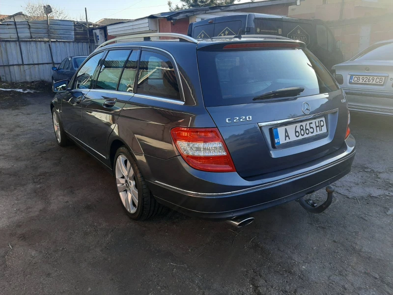 Mercedes-Benz C 220 CDI OM646-AVTOMAT-NAVI-КЛИМА-ТОП, снимка 6 - Автомобили и джипове - 48753533