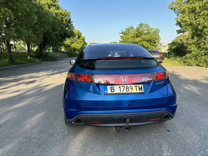 Honda Civic 1.8 140 vtec gaz, снимка 5 - Автомобили и джипове - 47420072