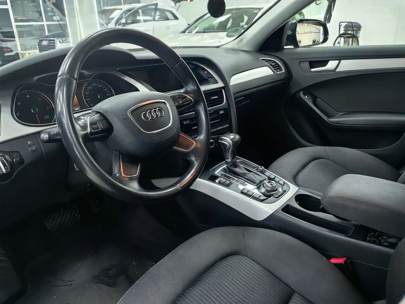 Audi A4 2.0 TDI FACE AVTOMAT GERMANY, снимка 8 - Автомобили и джипове - 47683254