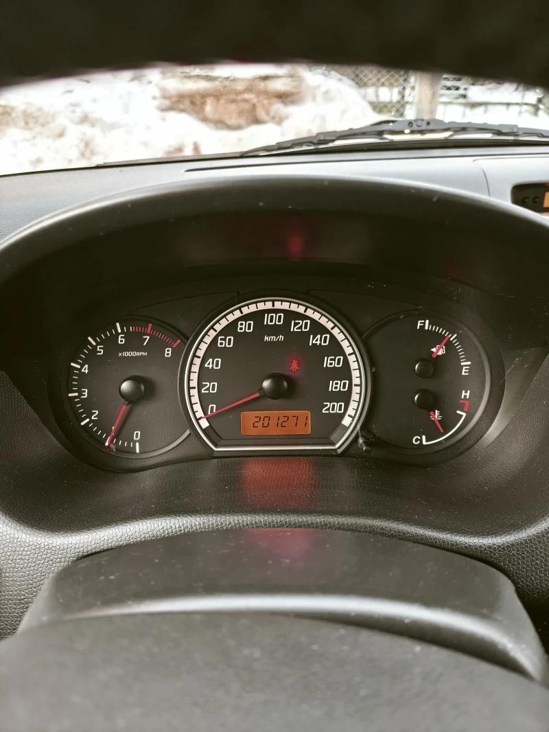 Suzuki Swift 4x4, снимка 9 - Автомобили и джипове - 48789237