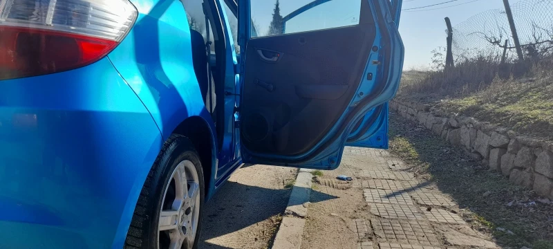 Honda Jazz, снимка 9 - Автомобили и джипове - 49055862