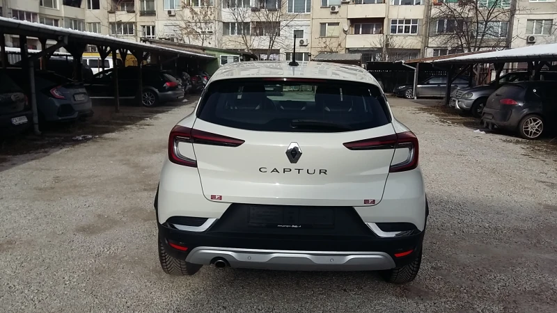 Renault Captur 1.3i16v-TCe Intens!, снимка 6 - Автомобили и джипове - 49327883