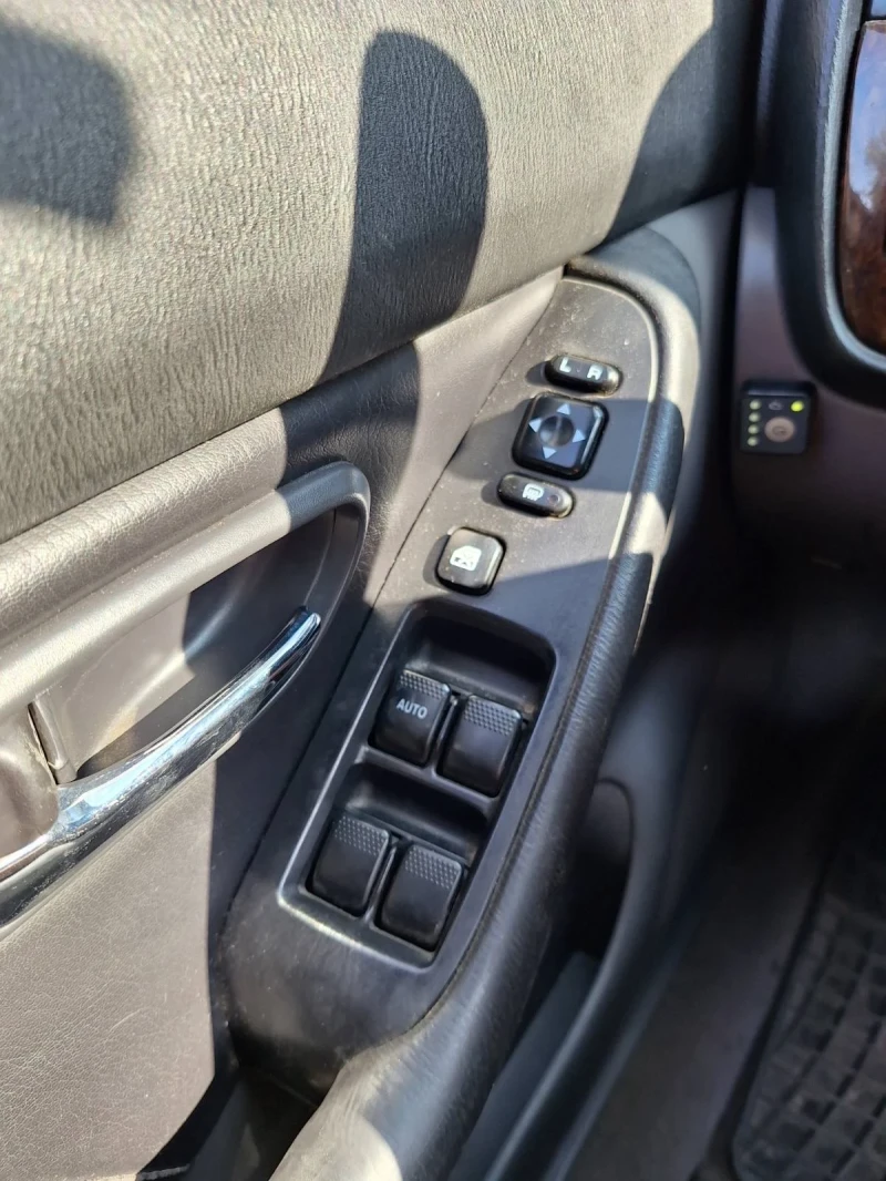 Subaru Legacy, снимка 12 - Автомобили и джипове - 52180623