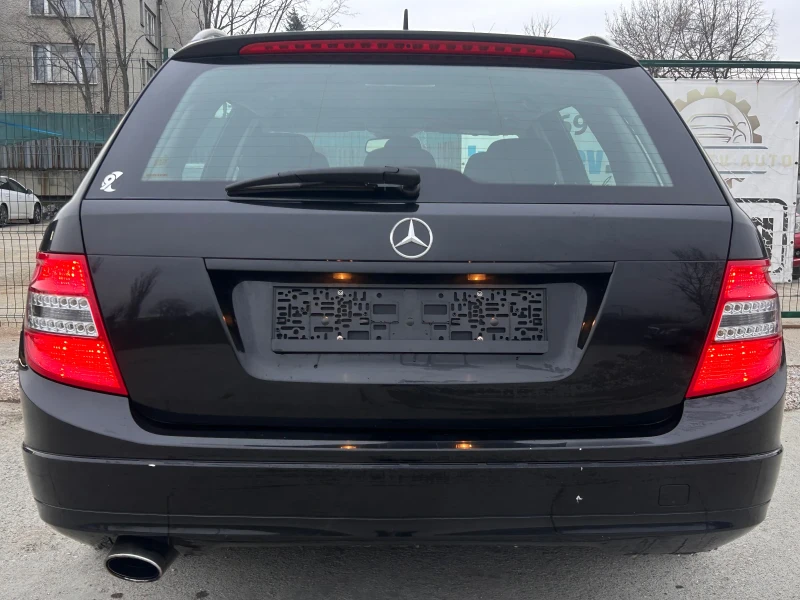Mercedes-Benz C 220 OM646, снимка 4 - Автомобили и джипове - 53179913