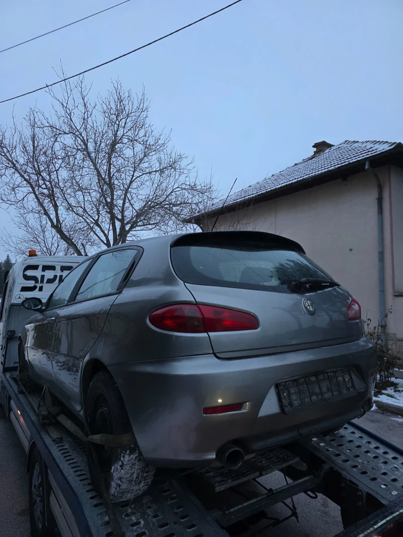 Alfa Romeo 147 1.8 GT, снимка 5 - Автомобили и джипове - 53182698