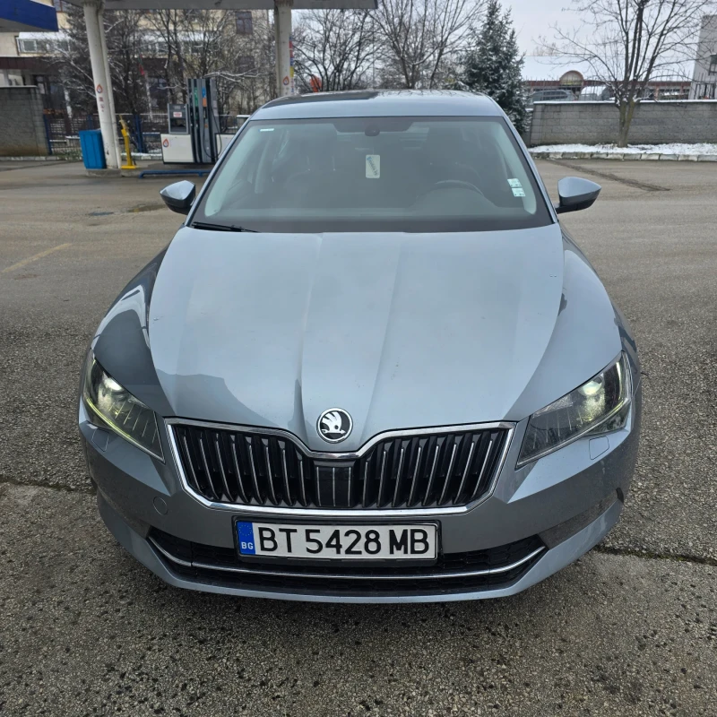 Skoda Superb, снимка 2 - Автомобили и джипове - 53437026