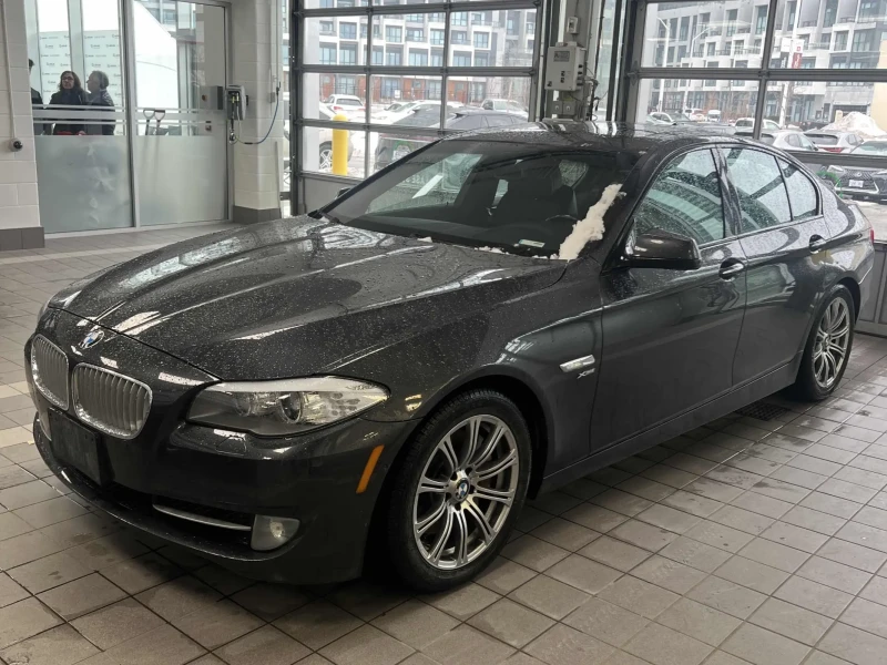 BMW 550 i X-DRIVE* KEYLESS* 360CAM* АвтоКредит(ЦЕНА ДО БГ)