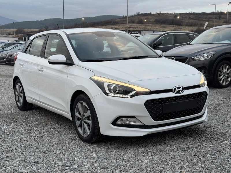 Hyundai I20 1.2i E6 73km! - 15950 лв. / 8155.11 € - 92007960 1