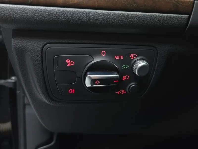 Audi A6 3.0 Tfsi Quattro Dynamic C7, снимка 17 - Автомобили и джипове - 55949688