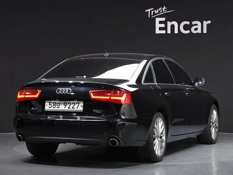 Audi A6 3.0 Tfsi Quattro Dynamic C7, снимка 2 - Автомобили и джипове - 55949688