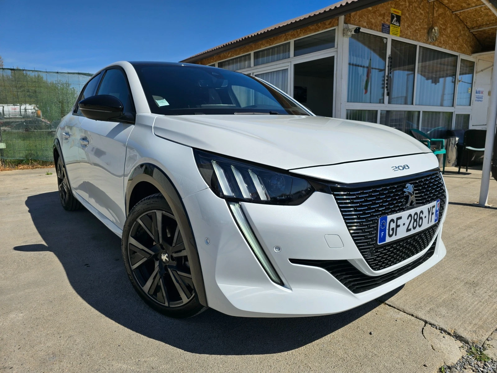 Peugeot 208 GT Line* 10000km* Подгрев  - изображение 3