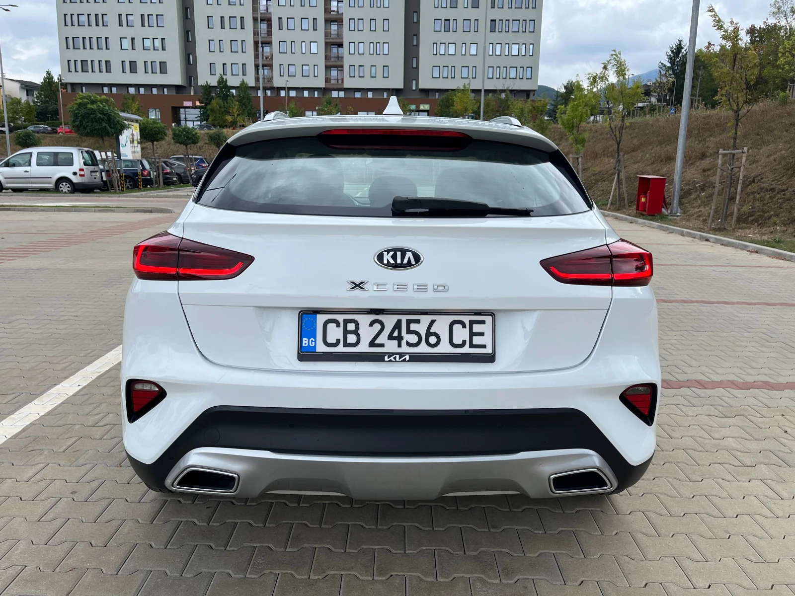 Kia XCeed 1.6 GDI Plug-in-Hybrid - изображение 4