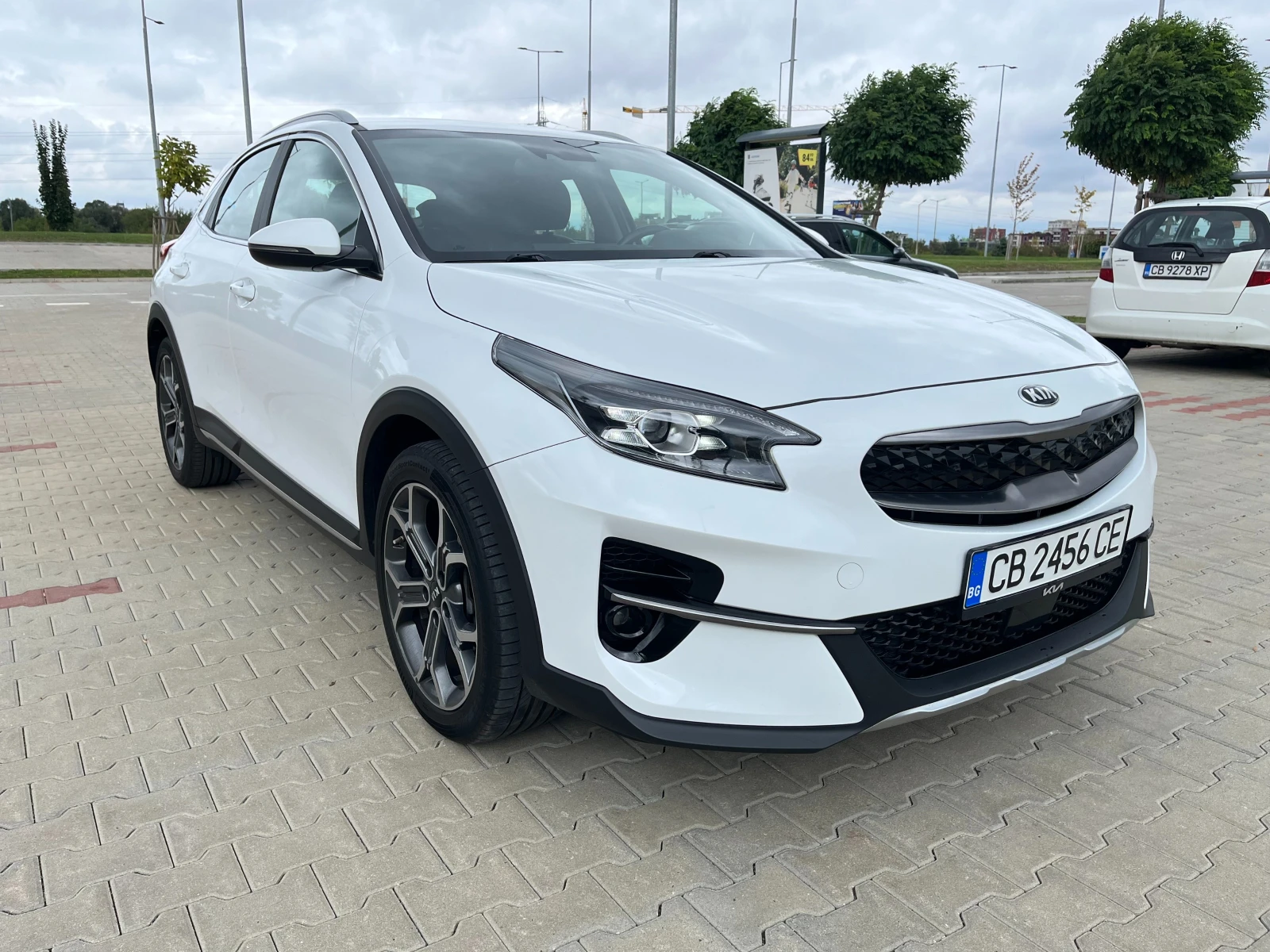 Kia XCeed 1.6 GDI Plug-in-Hybrid - изображение 7