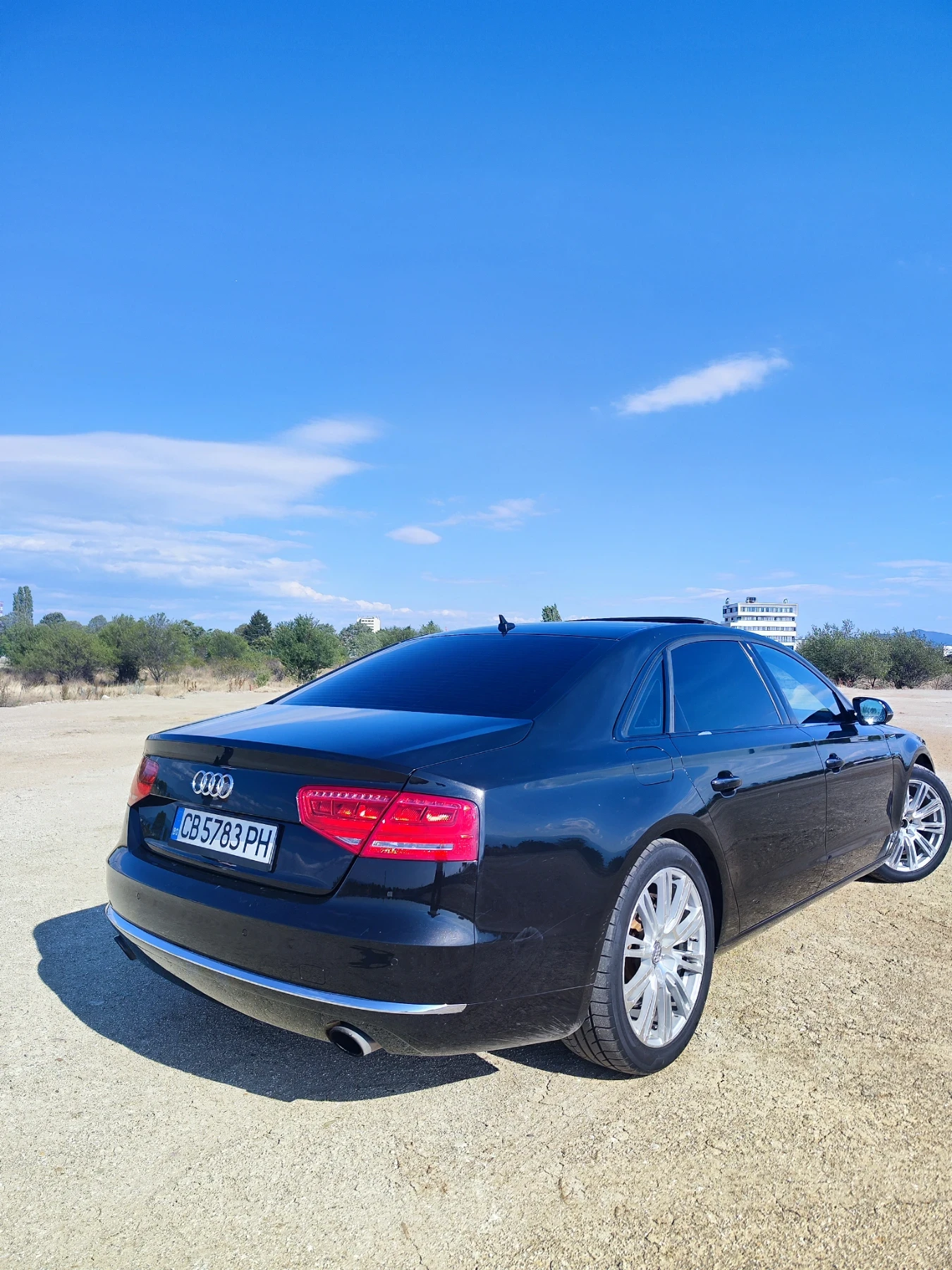 Audi A8 4.2FSI - изображение 4