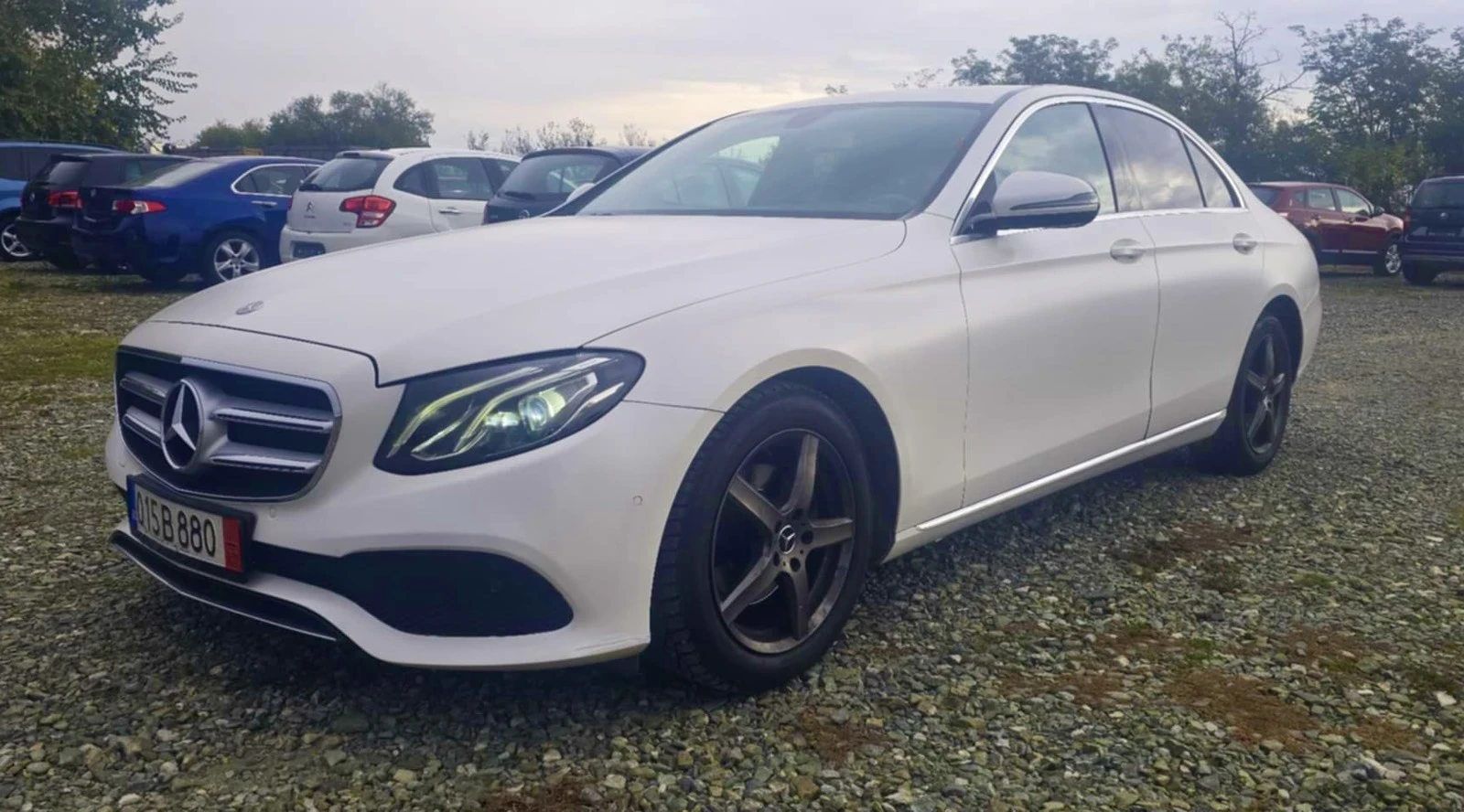 Mercedes-Benz E 200 Е200д  | Mobile.bg — изображение 1