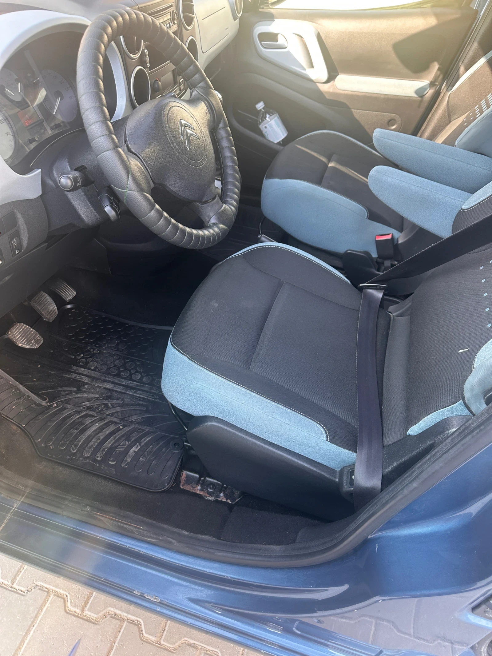 Citroen Berlingo 1, 6 HDI 92k.c. Face lift, снимка 15 - Автомобили и джипове - 53806605