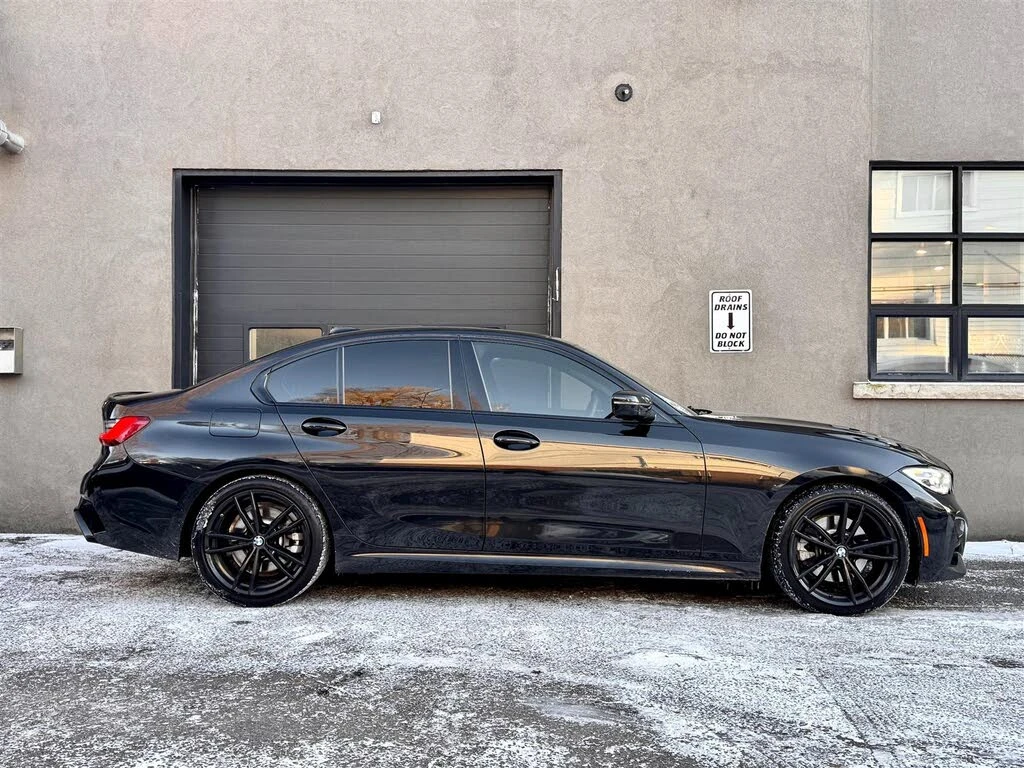 BMW 330 xDrive* AWD* АвтоКредит* (ЦЕНА ДО БГ) - изображение 5