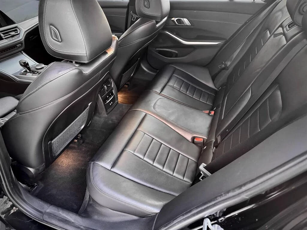 BMW 330 xDrive* AWD* АвтоКредит* (ЦЕНА ДО БГ) - изображение 9