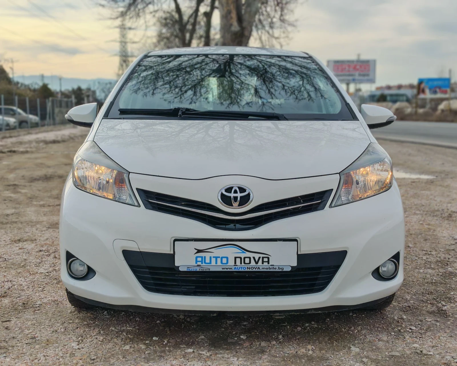 Toyota Yaris 1.4 90 К.С. ДИЗЕЛ!  - изображение 2
