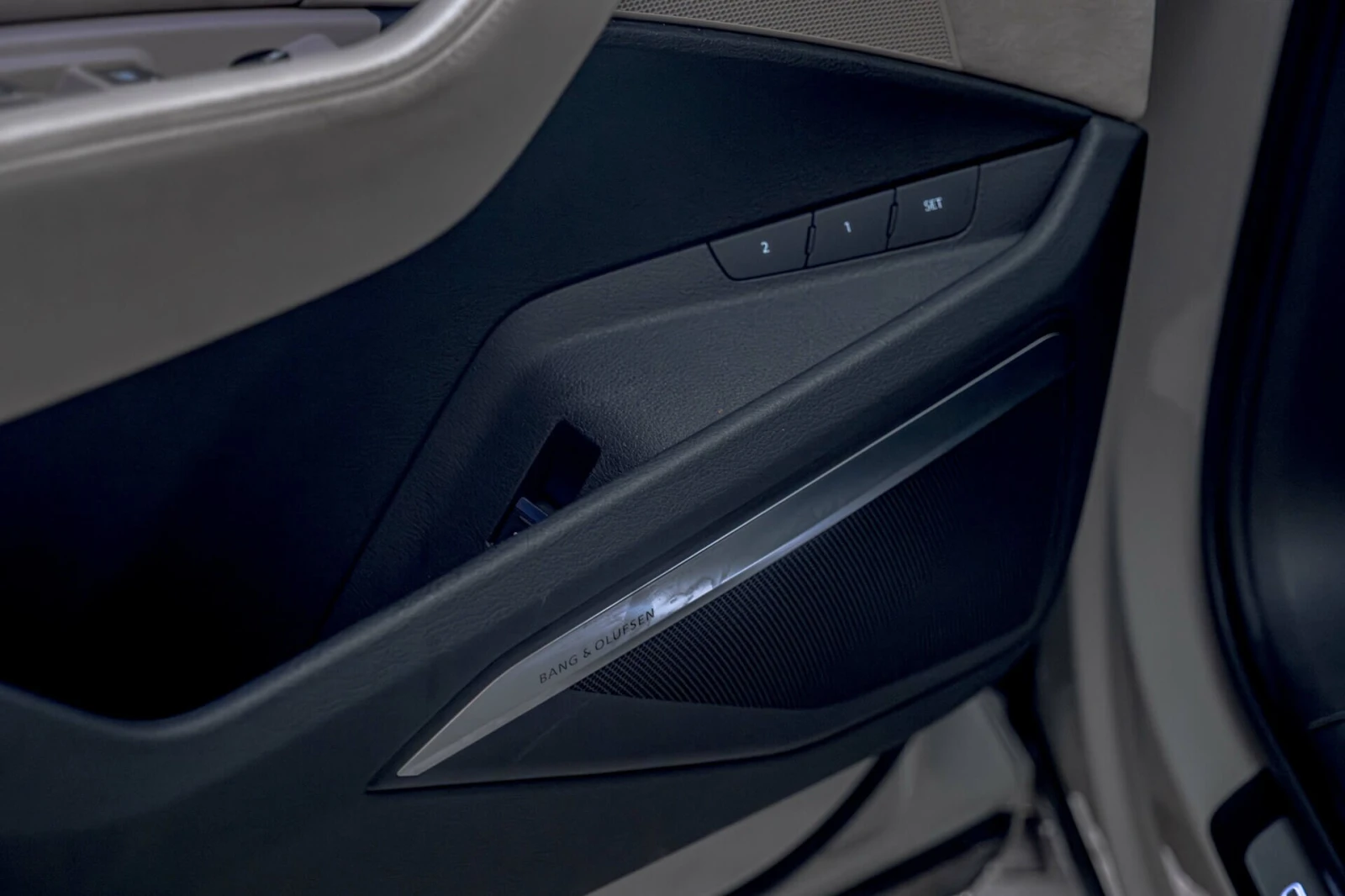 Audi E-Tron 55 95kWh/Quattro/������ 360/���������/Bang&Olufsen | Mobile.bg � ����������� 8