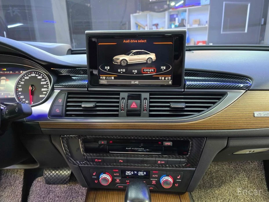 Audi A6 3.0 TDI* BOSE* HEAD-UP* МАСАЖ* 360 КАМЕРИ* ОБДУХ, снимка 12 - Автомобили и джипове - 53863046