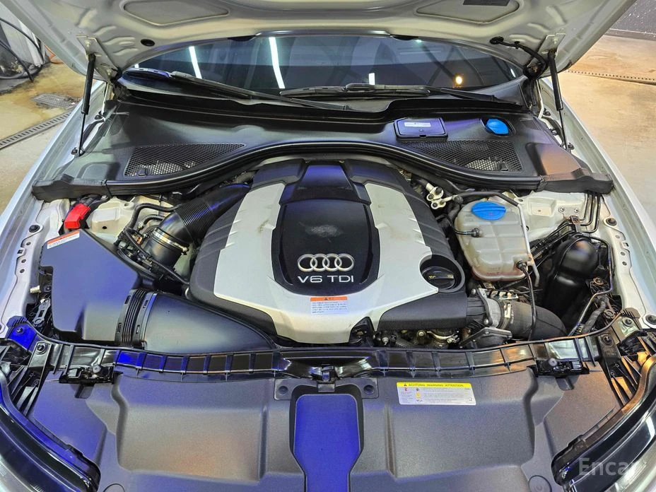 Audi A6 3.0 TDI* BOSE* HEAD-UP* МАСАЖ* 360 КАМЕРИ* ОБДУХ, снимка 6 - Автомобили и джипове - 53863046