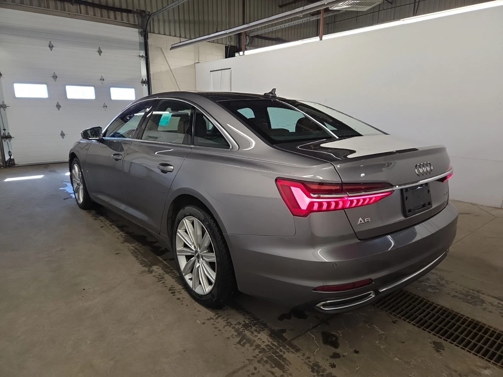 Audi A6 3.0TFSi * * PROGRESSIV * * CARFAX * * АВТО КРЕДИТ , снимка 6 - Автомобили и джипове - 54013202