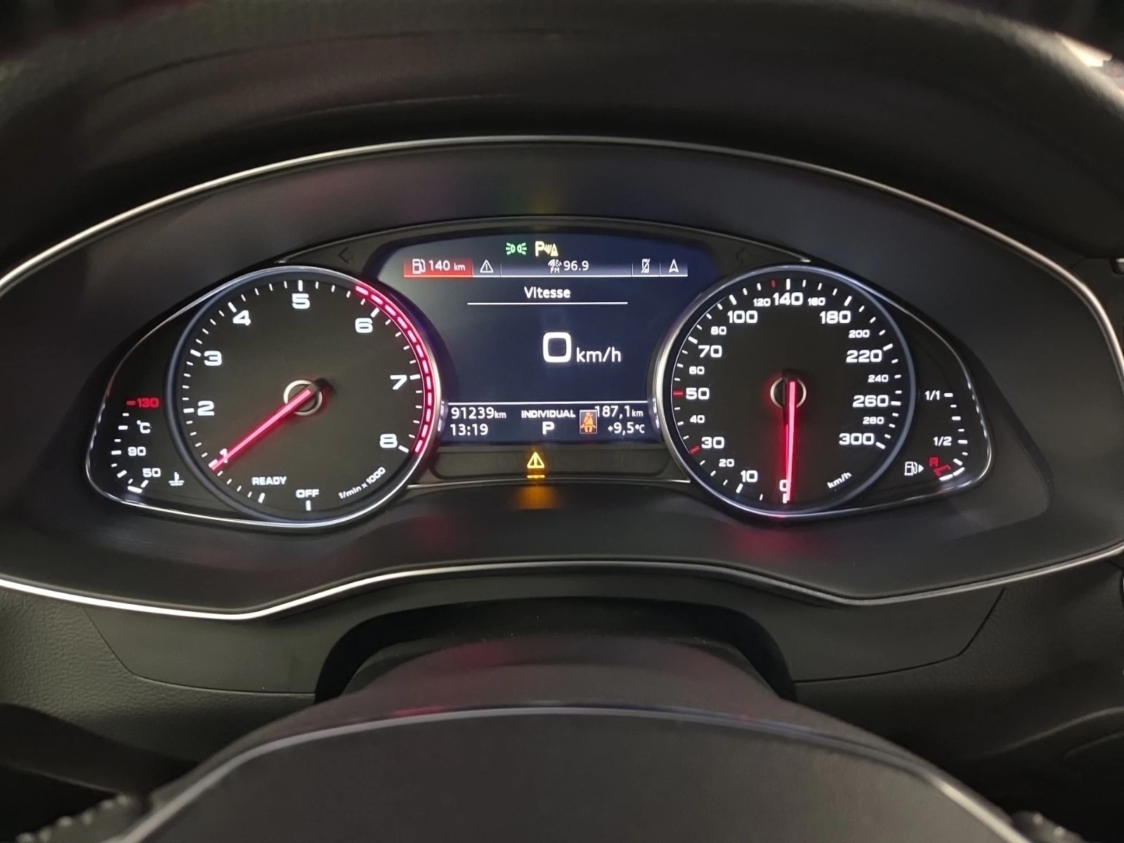 Audi A6 3.0TFSi * * PROGRESSIV * * CARFAX * * АВТО КРЕДИТ , снимка 11 - Автомобили и джипове - 54013202