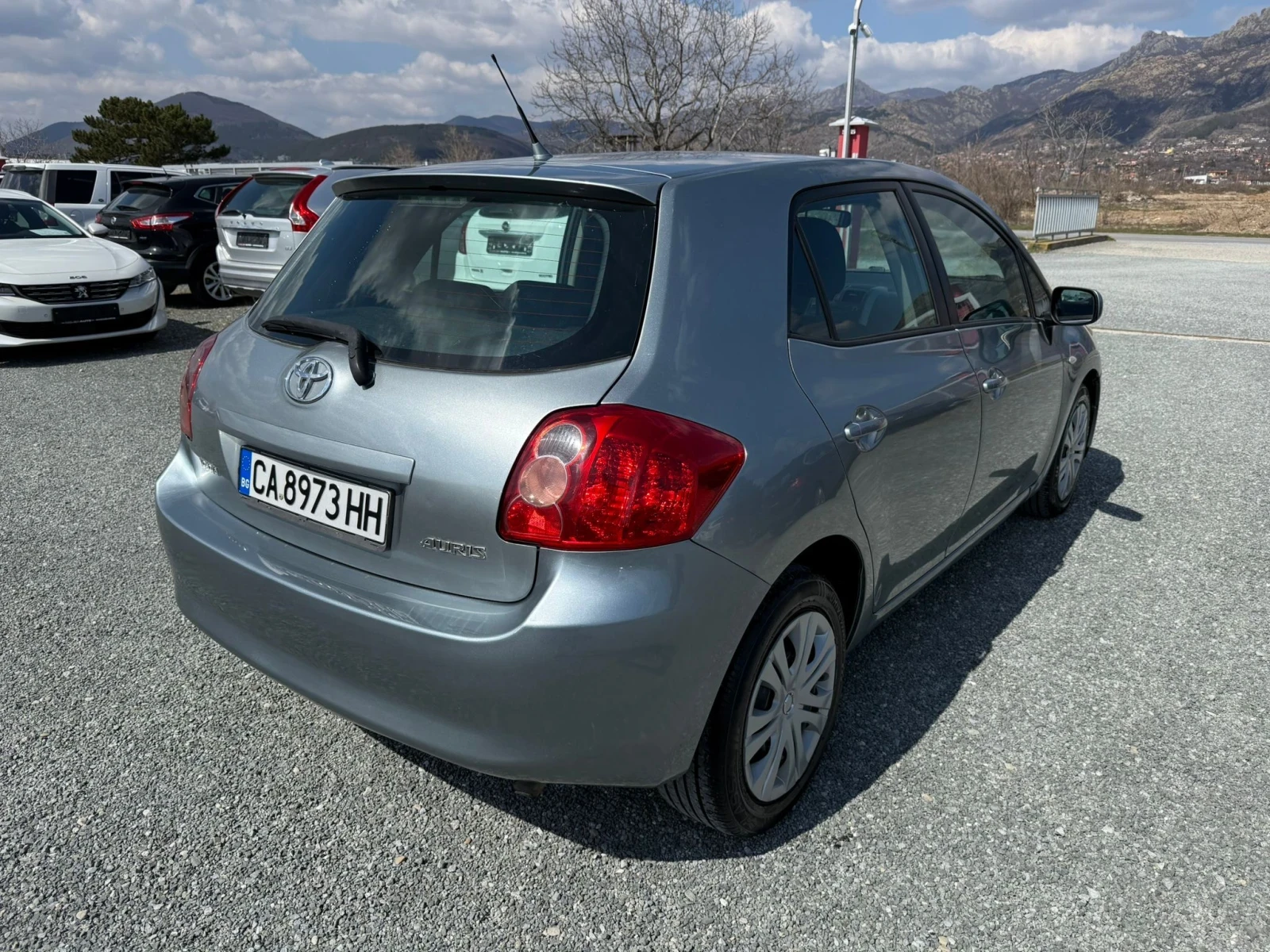 Toyota Auris (KATO НОВА), снимка 6 - Автомобили и джипове - 54224948