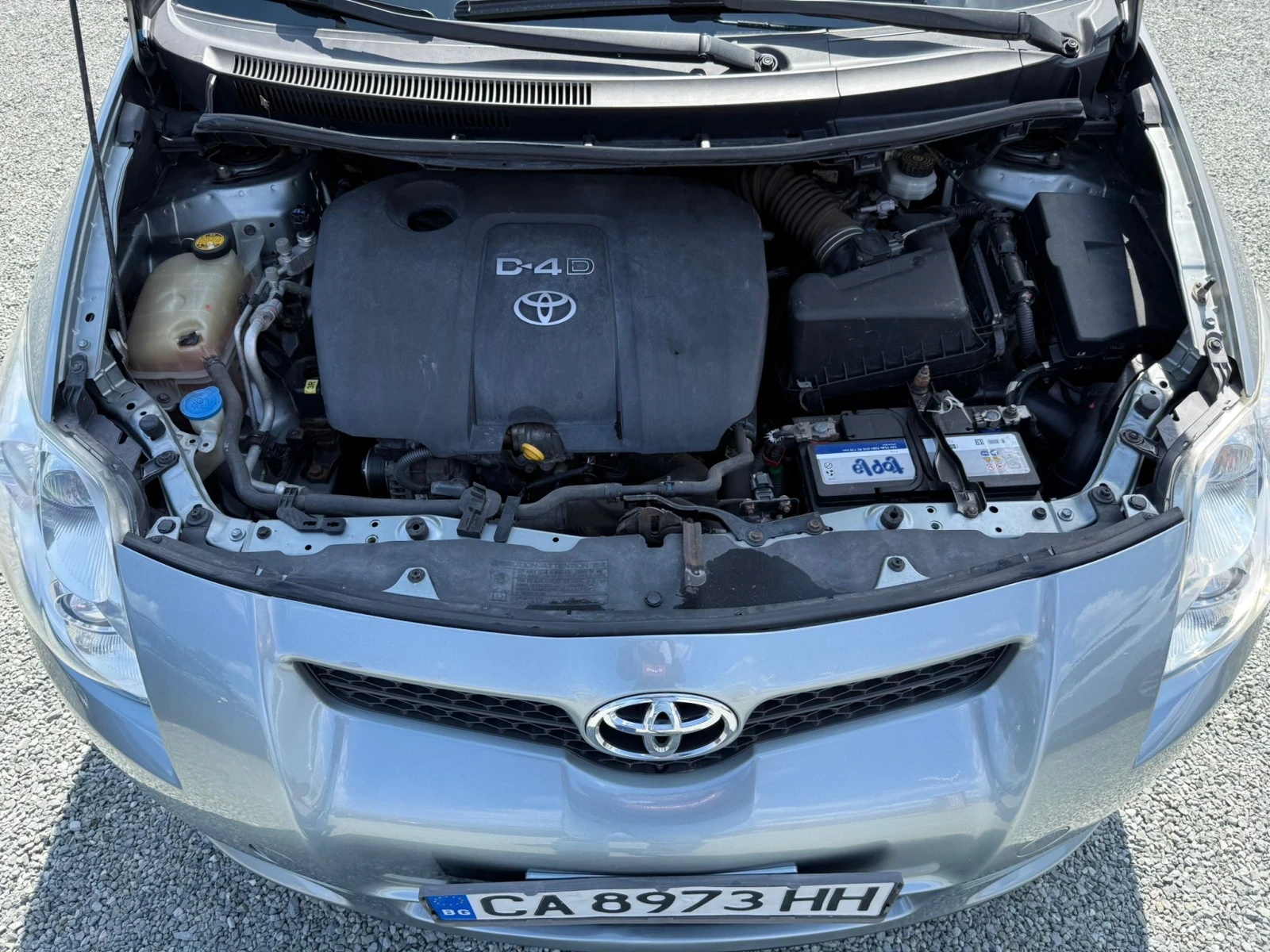 Toyota Auris (KATO НОВА), снимка 16 - Автомобили и джипове - 54224948