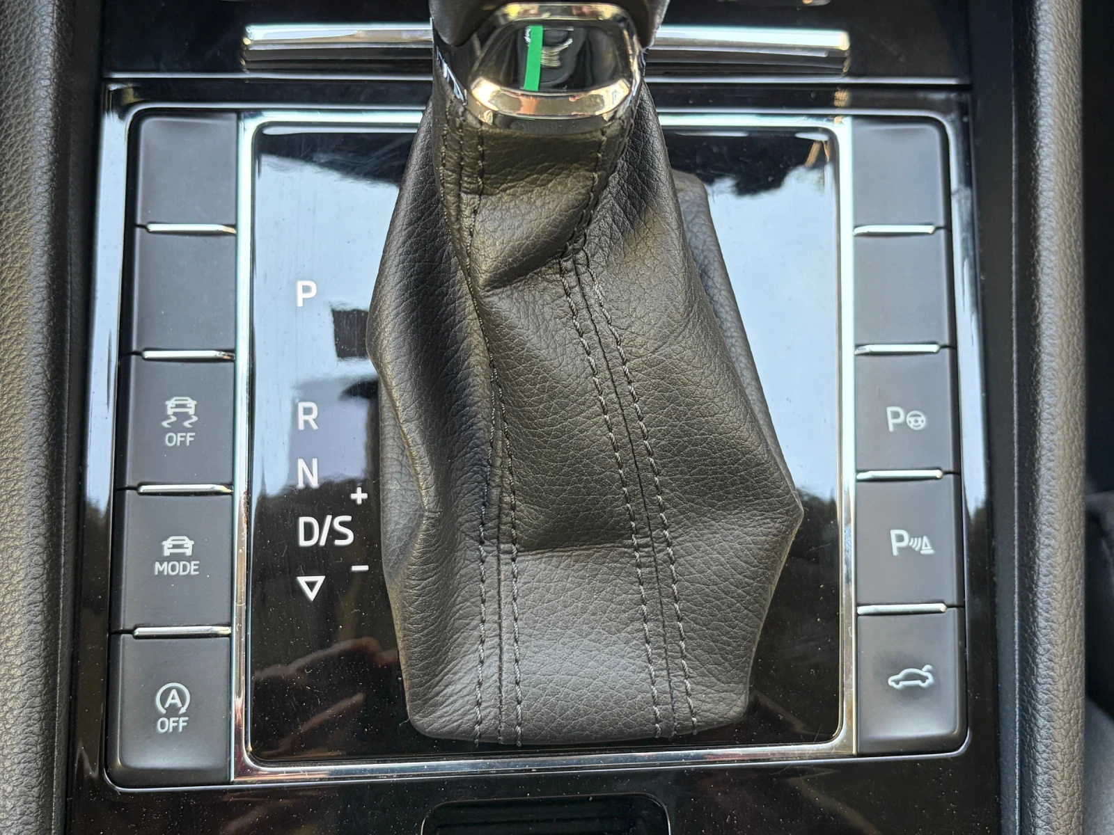 Skoda Superb 2.0/190/����/DSG/���������/NAVI/CARPLAY/Led | Mobile.bg � ����������� 10