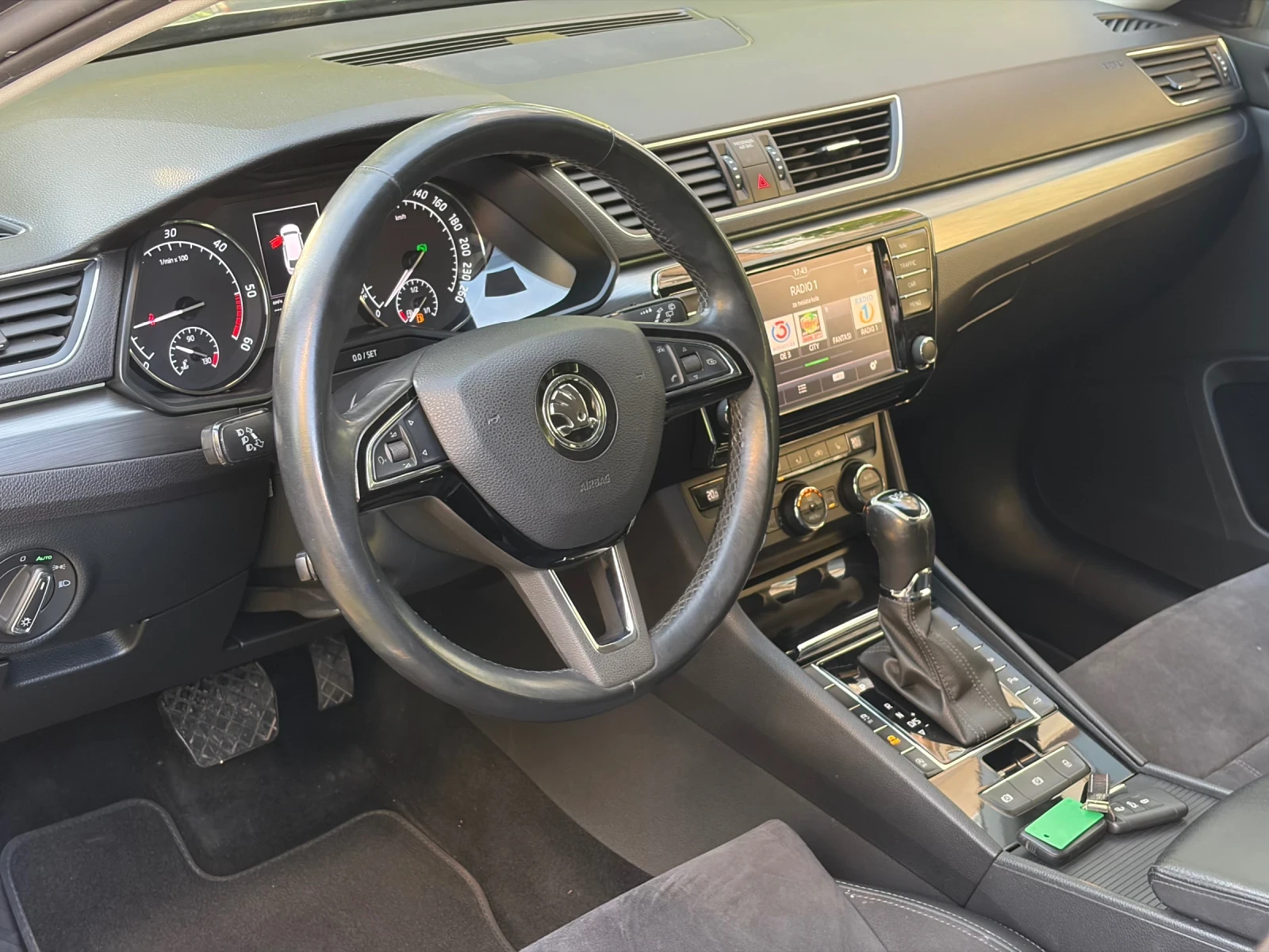 Skoda Superb 2.0/190/����/DSG/���������/NAVI/CARPLAY/Led | Mobile.bg � ����������� 5