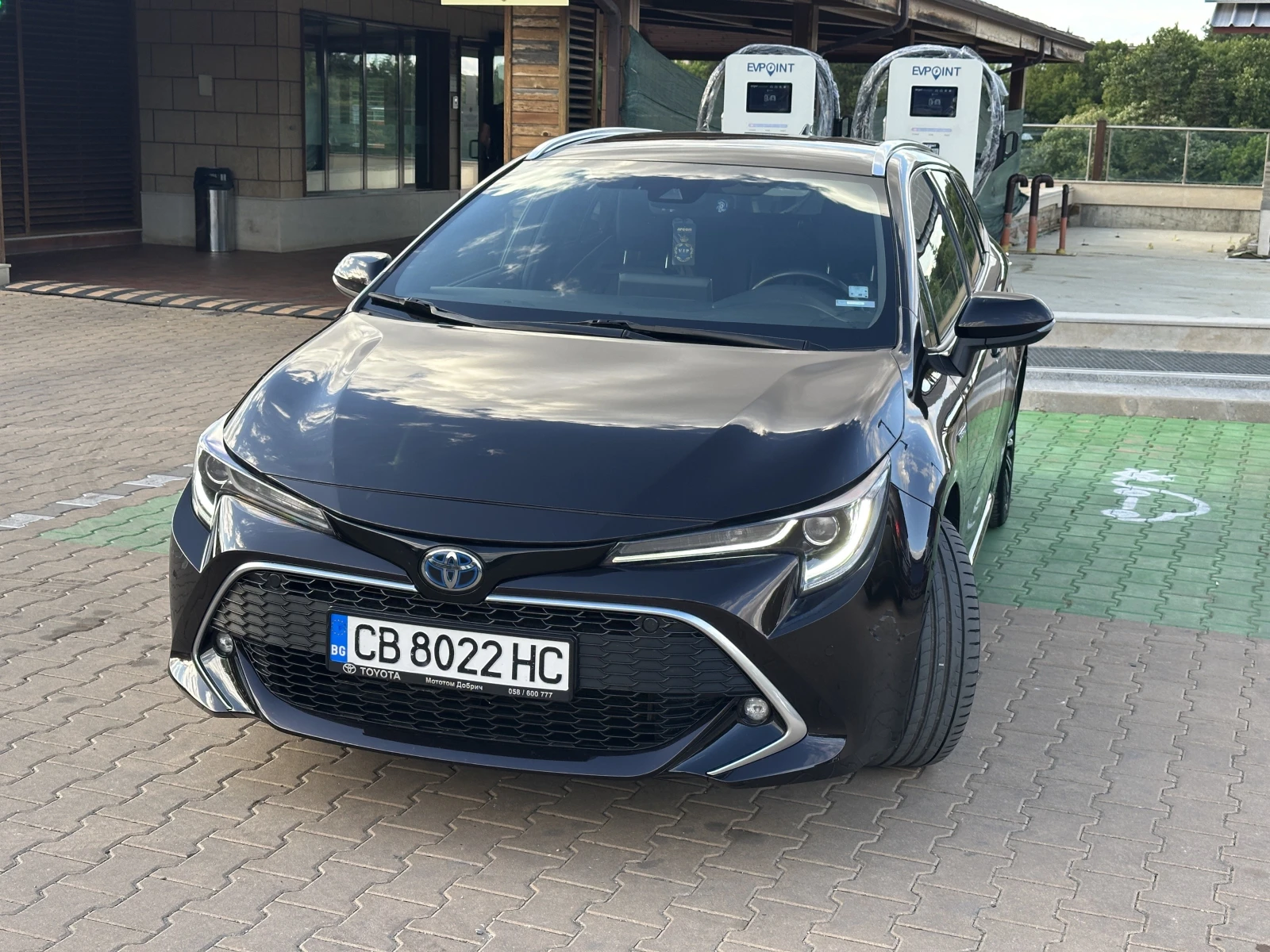 Toyota Corolla 1.8 Hybrid Luxury Гаранция 