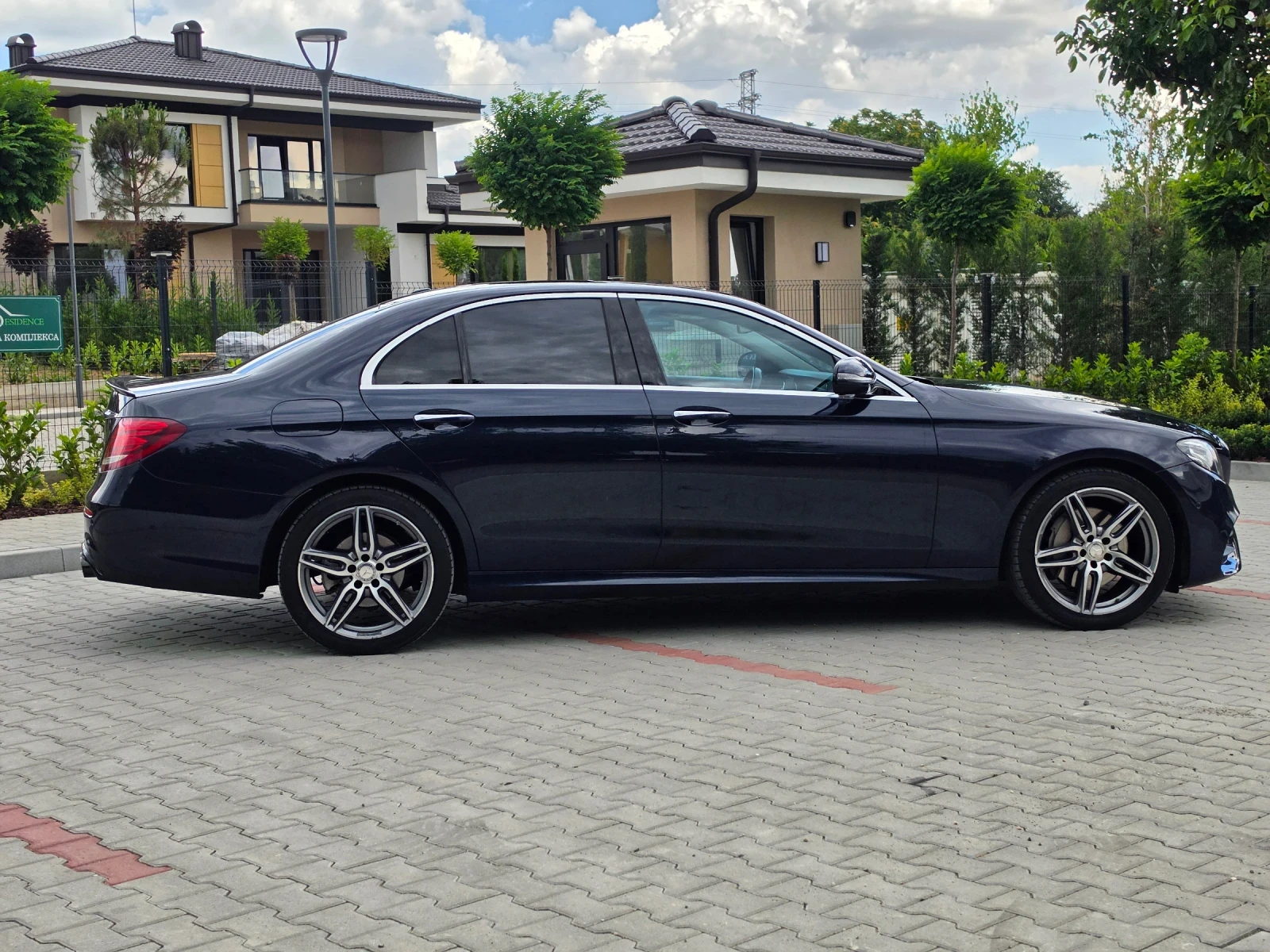 Mercedes-Benz E 300 | Mobile.bg � ����������� 5