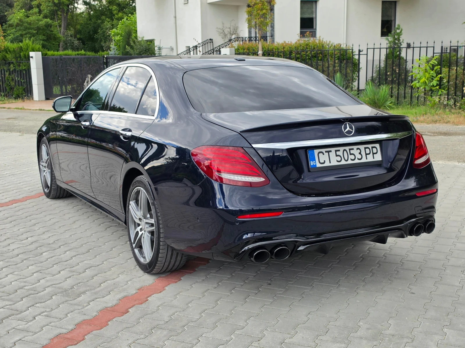 Mercedes-Benz E 300 | Mobile.bg � ����������� 4