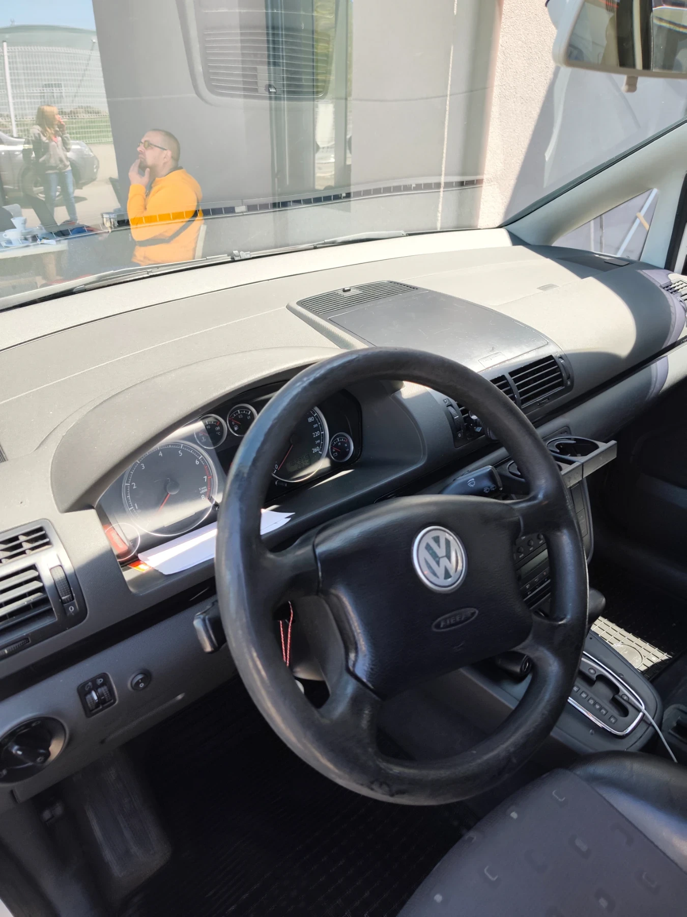 VW Sharan, снимка 5 - Автомобили и джипове - 55430623