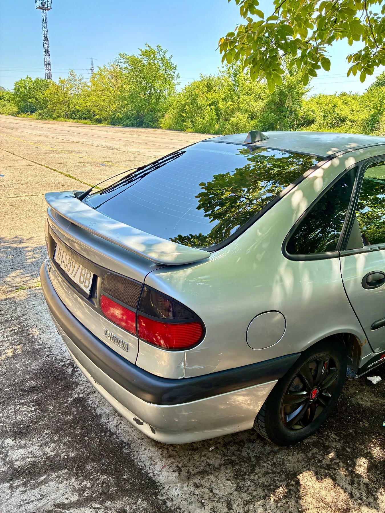 Renault Laguna 2.0 бензин, снимка 3 - Автомобили и джипове - 56009689