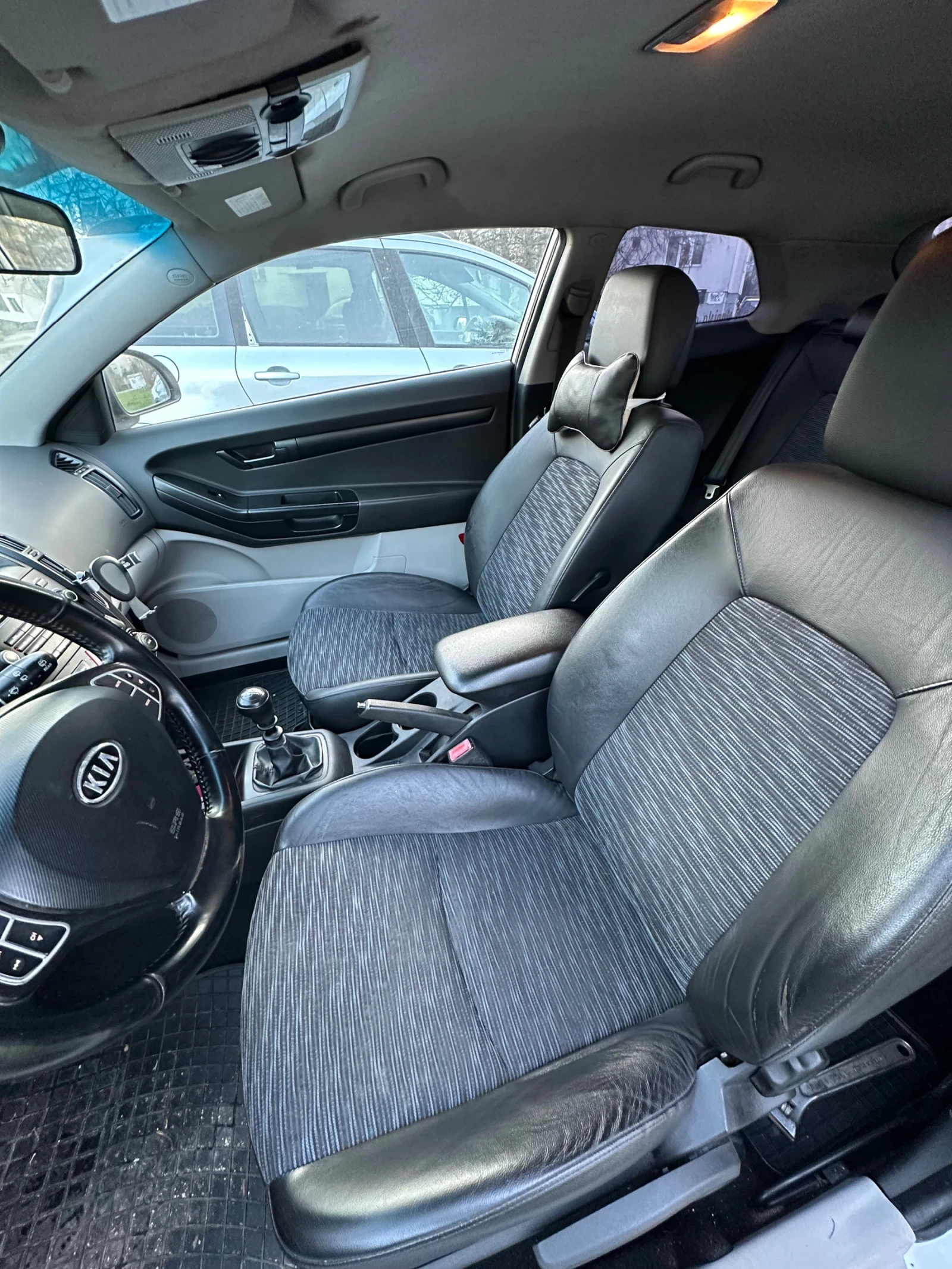 Kia Ceed, снимка 7 - Автомобили и джипове - 56307976