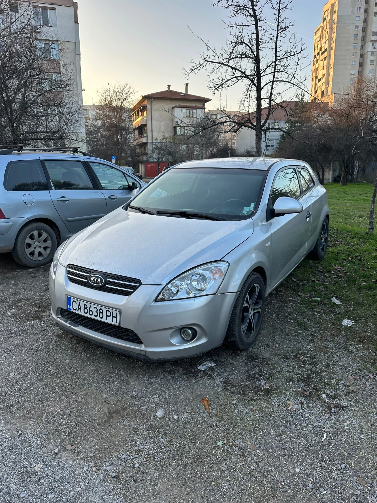 Kia Ceed, снимка 2 - Автомобили и джипове - 56307976