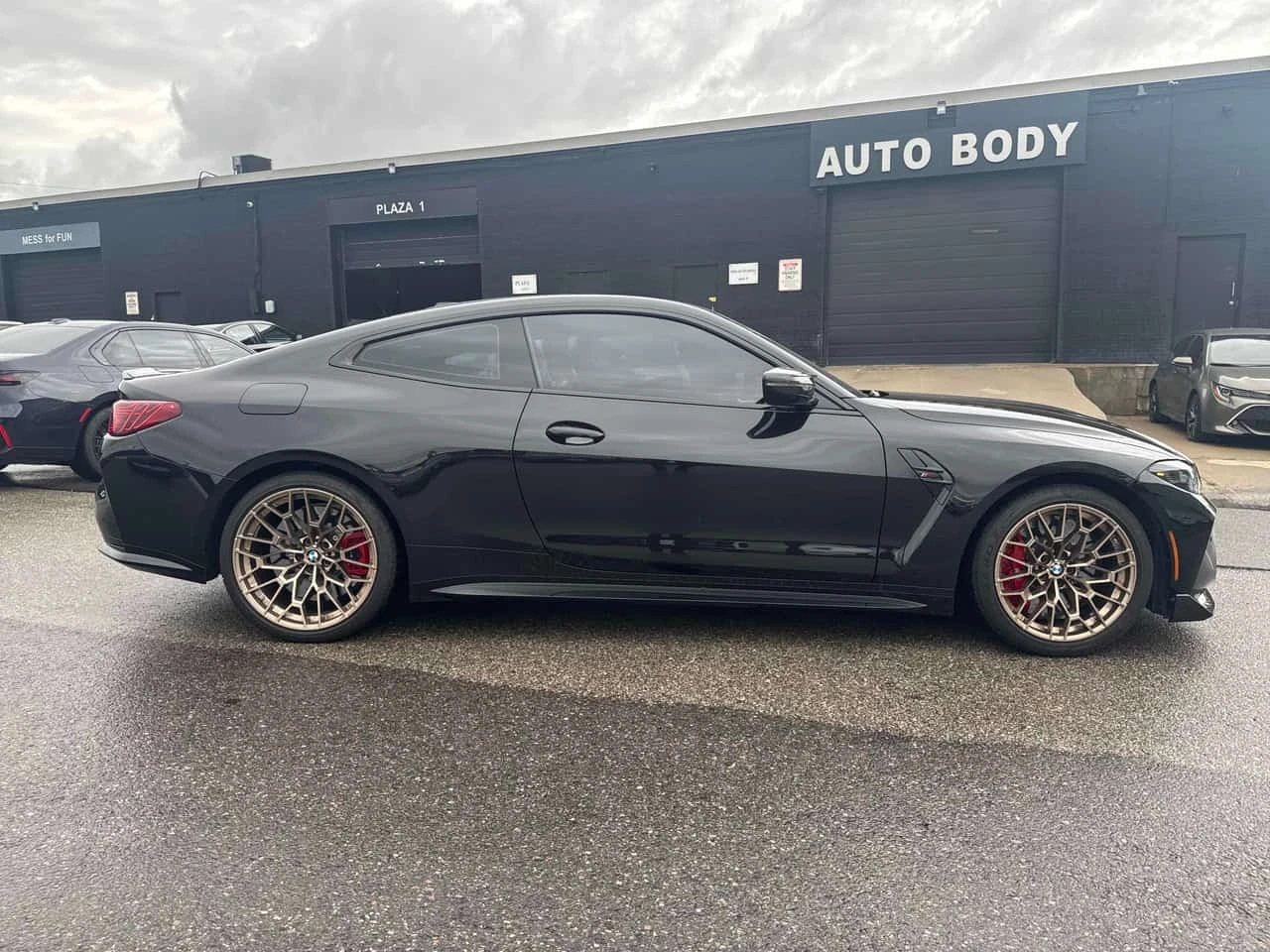BMW M4 CS* Carbon ceramic brakes * Carbon seats hood roof | Mobile.bg � ����������� 3