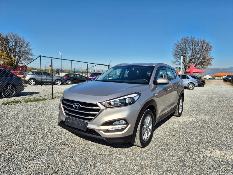 Hyundai Tucson 1.7CRDi* AUTOMAT* , снимка 2 - Автомобили и джипове - 47736092