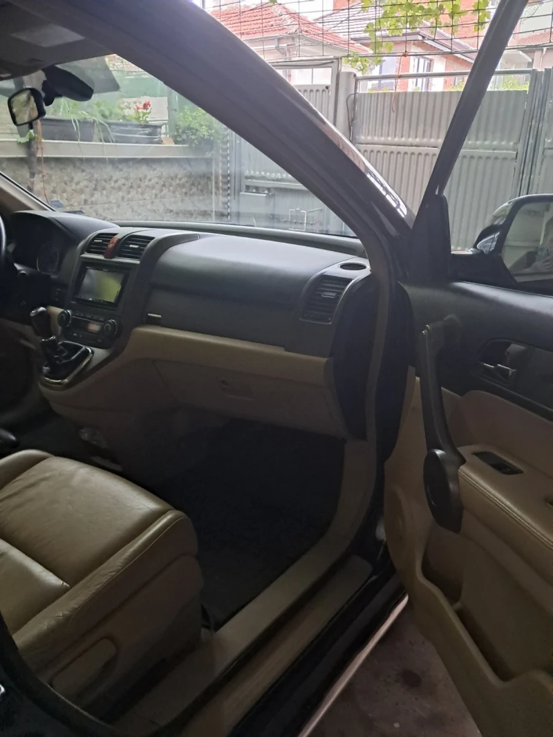 Honda Cr-v, снимка 7 - Автомобили и джипове - 52975657