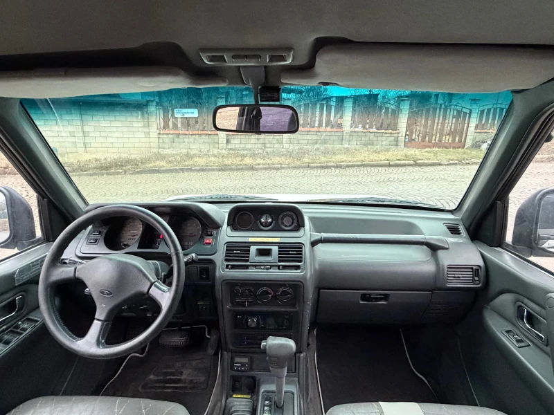 Mitsubishi Pajero 3.0 V6 6+ 1-Места , снимка 11 - Автомобили и джипове - 53423256