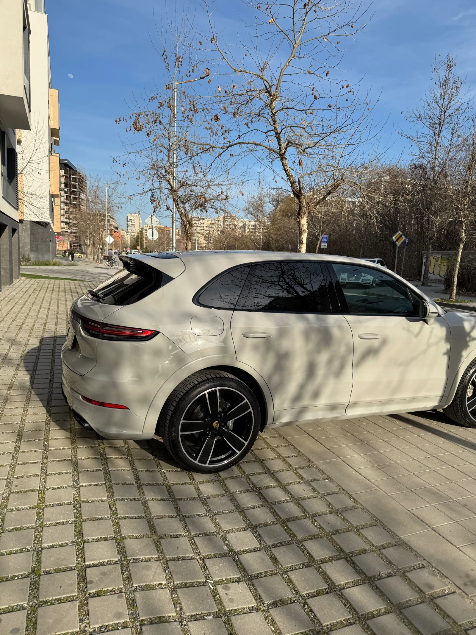 Porsche Cayenne Platinum Edition.Panorama.Bose.Keyless.ЧервенСалон - изображение 5