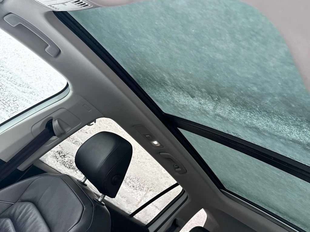 VW Tiguan * Highline * CARFAX * ФИНАНСИРАНЕ - изображение 10