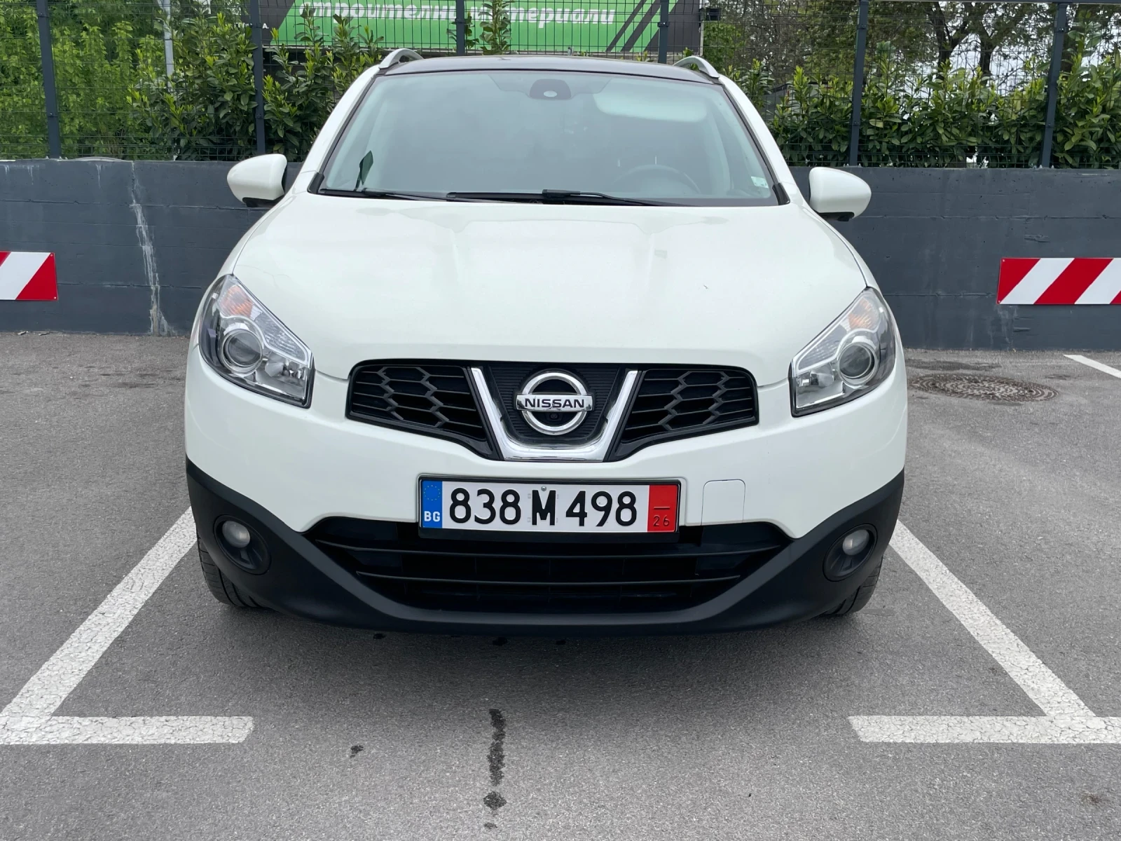 Nissan Qashqai 1.6 газ BRC навигация камера 360 градуса панорама , снимка 2 - Автомобили и джипове - 54211096