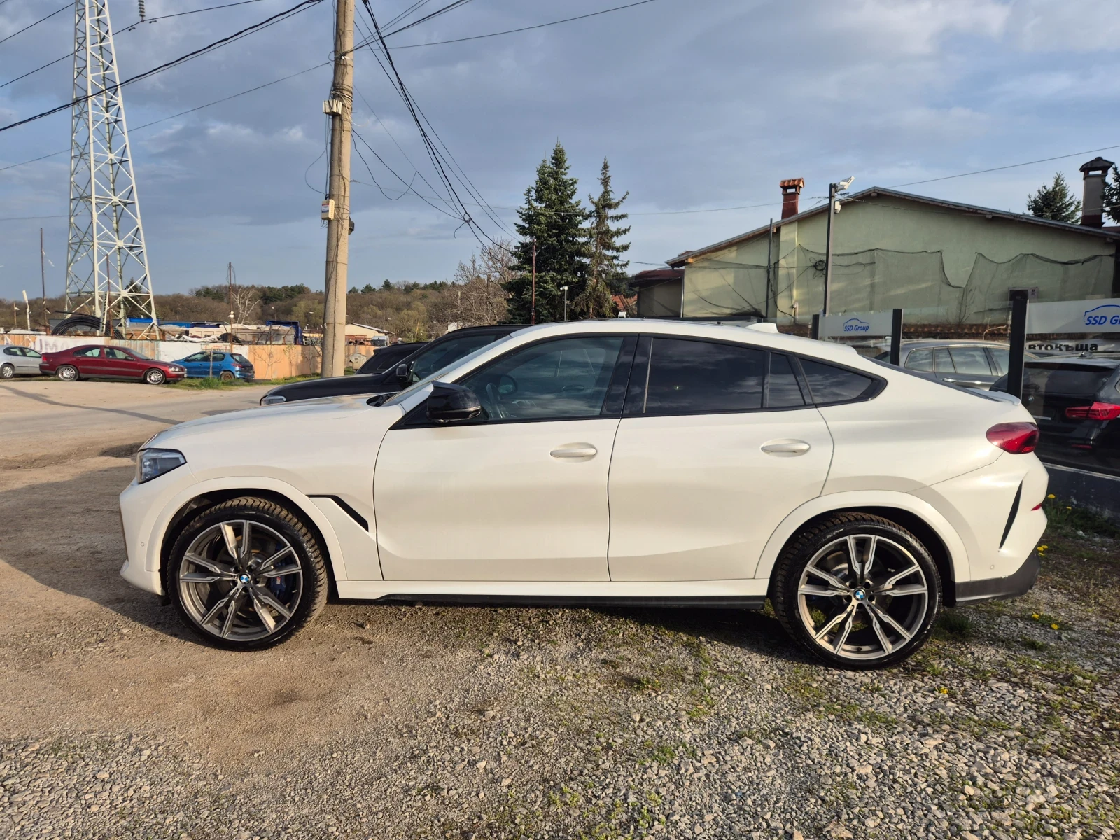 BMW X6 M 50i INDIVIDUAL! 80000км! Swarovski! Германия!, снимка 4 - Автомобили и джипове - 54198870