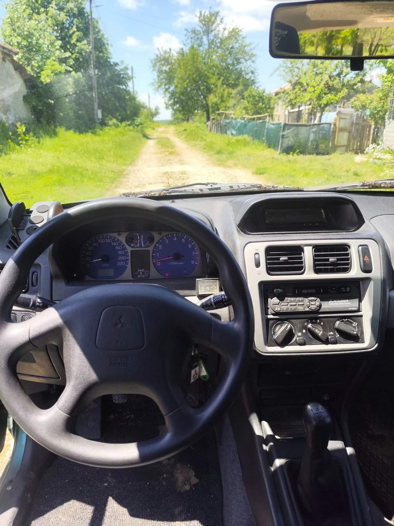 Mitsubishi Pajero pinin, снимка 6 - Автомобили и джипове - 54611763