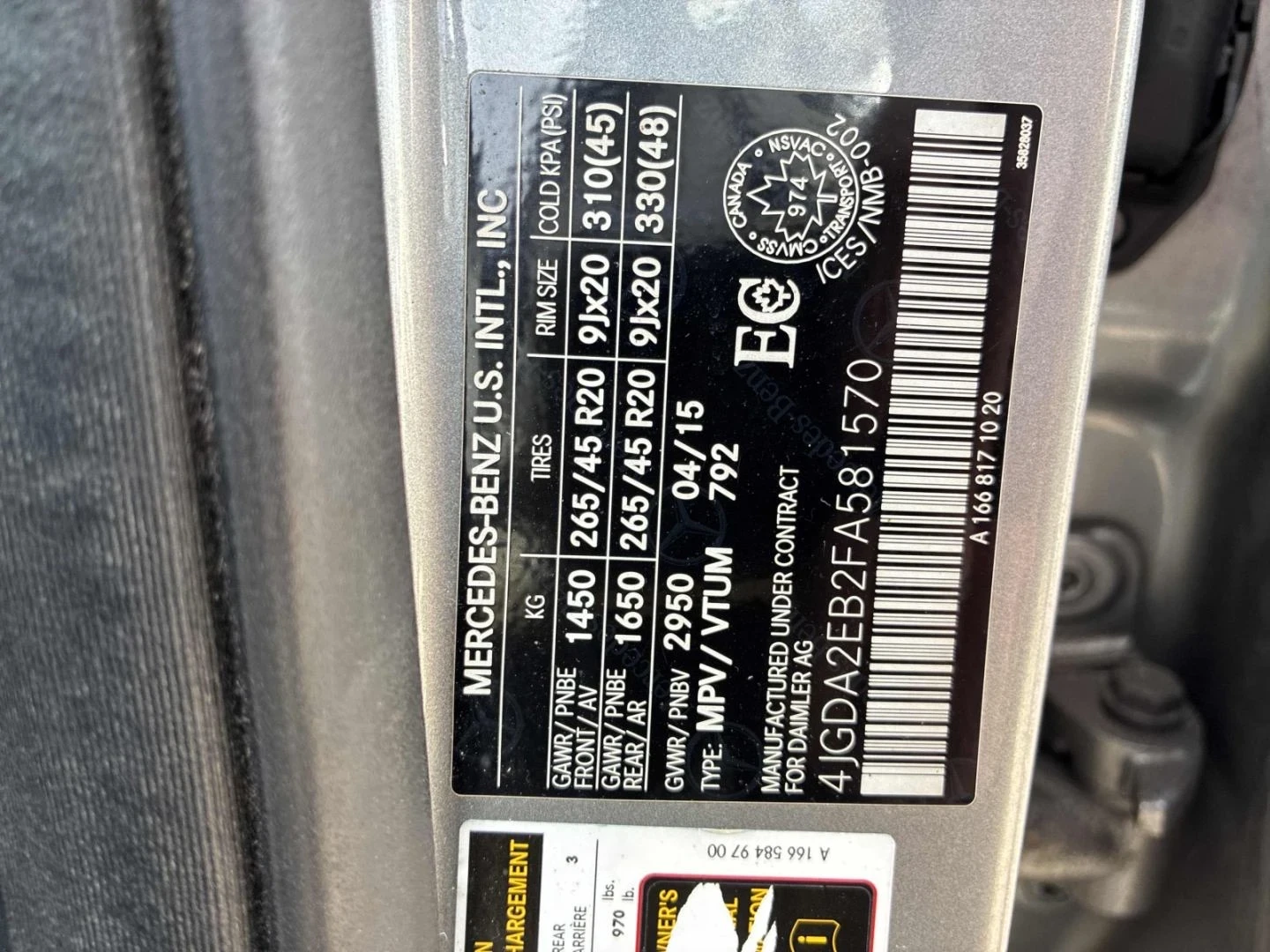 Mercedes-Benz ML 350 BlueTEC* Pano* Amg-pack* Back cam* Подгрев* KEYLES, снимка 11 - Автомобили и джипове - 54612003